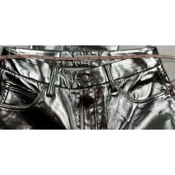 Good American Faux Leather Good Icon Straight Pants in Silver Metallic Size 6/28 - Picture 5 of 7
